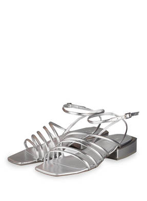 VIC MATIÉ Sandalen