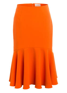 damsel in a dress Rock SATI
