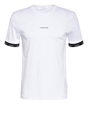 Calvin Klein T-Shirt