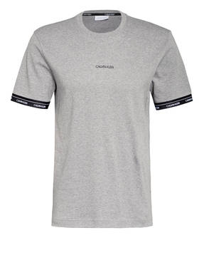 Calvin Klein T-Shirt