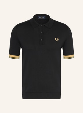 Fred Perry Pletené Polo Tričko černá / tmavě žlutá