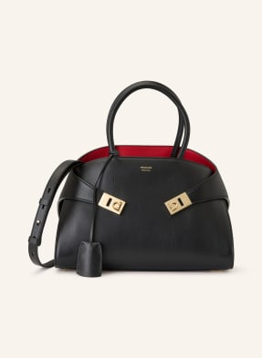 Ferragamo Kabelka Hug černá / zlatá