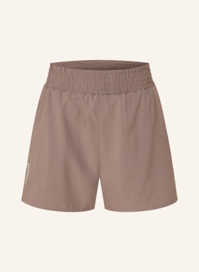 Salomon 2V1 Běžecké Šortky Shkout Core černošedá