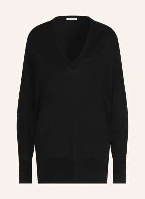 By Malene Birger Svetry Derya černá