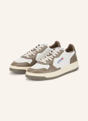 Autry Sneakersy Medalist Low bílá / černošedá