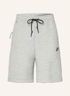 Nike Sweatshorts Tech grau
