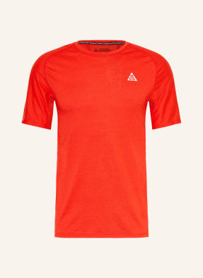 Nike Funkční Tričko Acg Solar Chase červená
