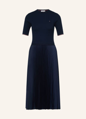 Tommy Hilfiger Pletené Šaty Z Kombinace Materiálů S Plisováním tmavě modrá