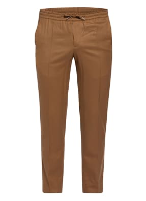 sandro Hose im Jogging-Stil