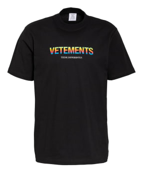 VETEMENTS T-Shirt