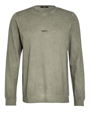 tigha sweater