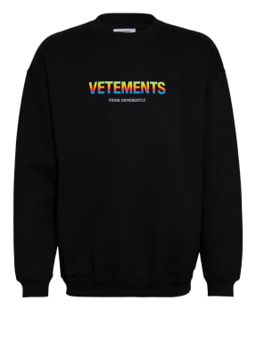 VETEMENTS Sweatshirt