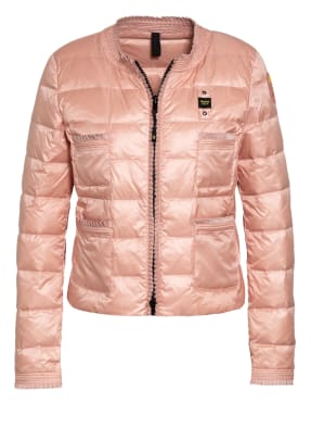 Blauer Daunenjacke