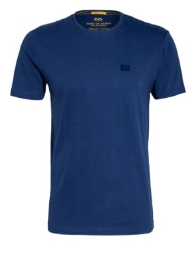 NEW IN TOWN T-Shirt