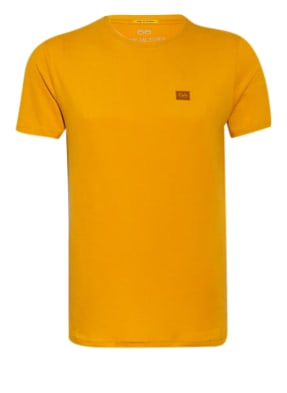 NEW IN TOWN T-Shirt