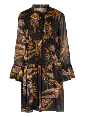 ana alcazar Kleid