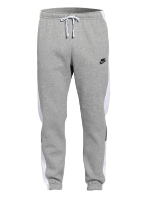 Nike Sweatpants mit Galonstreifen