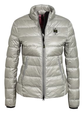 Blauer Daunenjacke