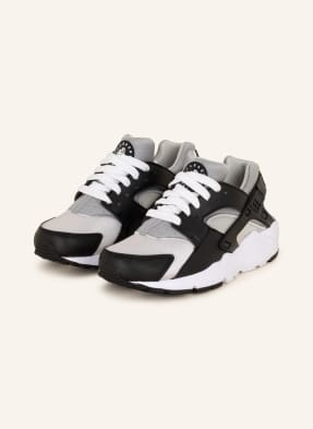 Nike Sneakersy HUARACHE RUN
