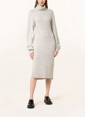 the garment Kleid VERBIER mit Alpaka