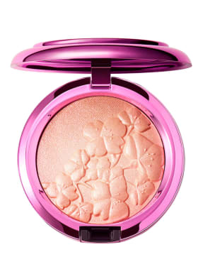 M.A.C EXTRA DIMENSION SKINFINISH