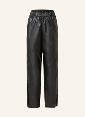 MM6 Maison Margiela 7/8 trousers in leather look