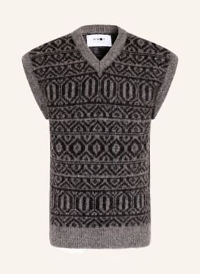 NN07 Sweater vest with alpaca 