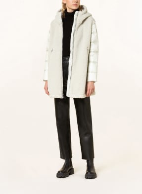 Blauer Quilted coat with teddy fur