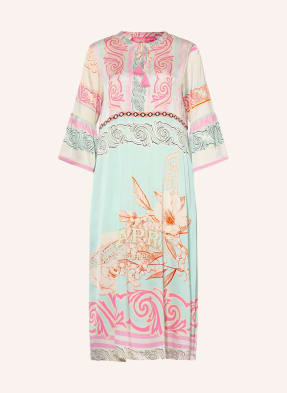 yippie hippie Dress with 3/4 sleeves