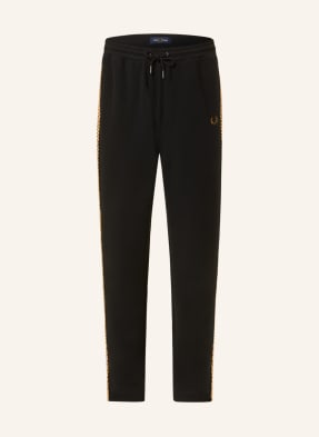 FRED PERRY Track Pants mit Galonstreifen