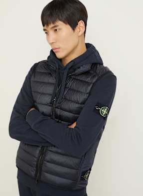 STONE ISLAND - funkční a stylový městský design