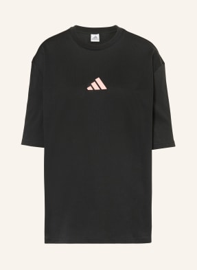 adidas T-shirt