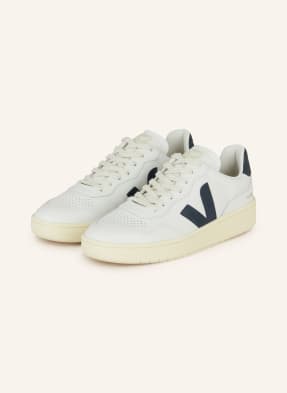 VEJA Sneakers V-90