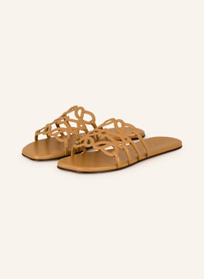 Loewe Pantoletten Petal Anagram beige