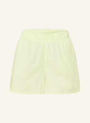 Nike Shorts Sportswear Chill Poplin gruen