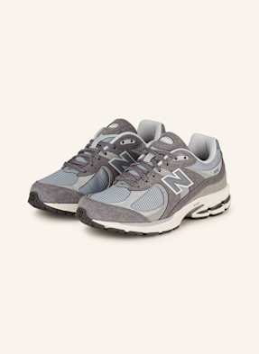New Balance Sneaker 2002 grau