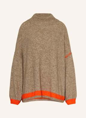 Grace Oversized Svetr velbloudí