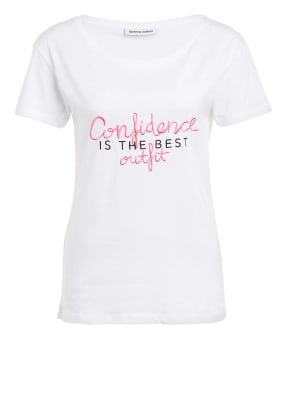 QUANTUM COURAGE T-Shirt CONFIDENCE IS THE BEST OUTFIT