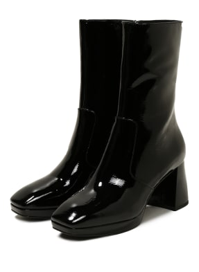 WHAT FOR Boots ADRIANA