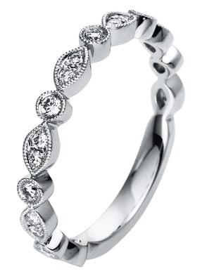 DIAMOND GROUP Ring
