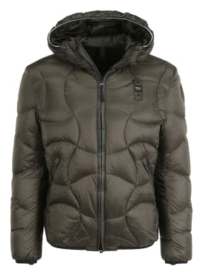 Blauer Daunenjacke