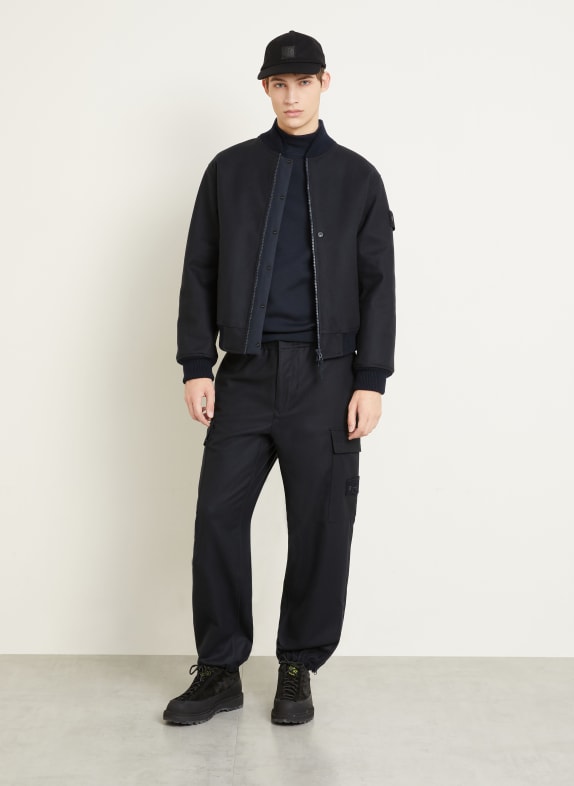 STONE ISLAND Cargohose GHOST aus Flanell DUNKELBLAU