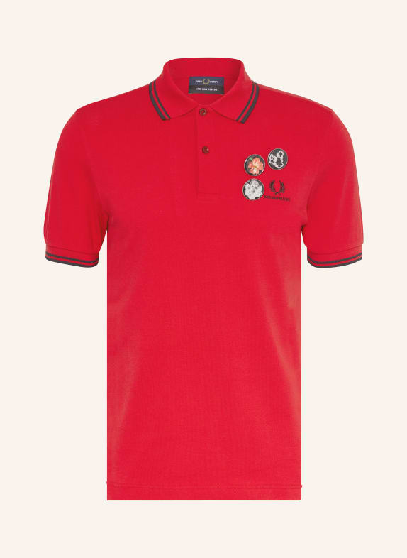 FRED PERRY Piqué polokošile ČERVENÁ