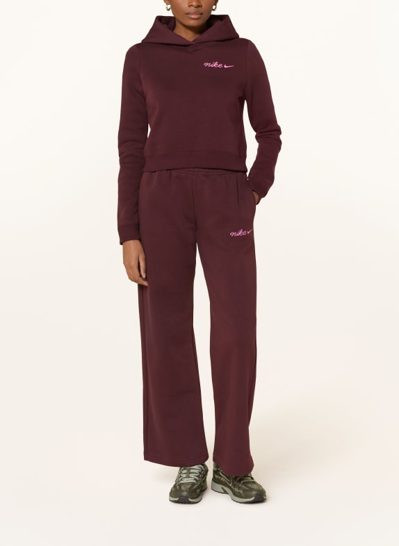 Nike Sweatpants DUNKELROT