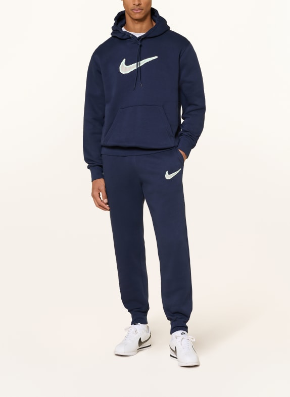 Nike Hoodie SPORTSWEAR CLUB DONKERBLAUW