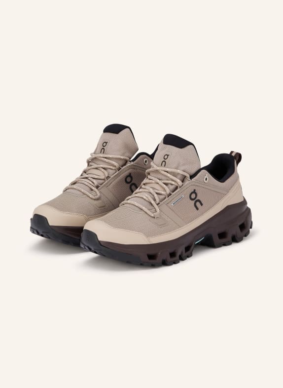 On Wanderschuhe CLOUDROCK LOW WP TAUPE / BEIGE