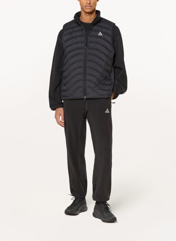 Nike Gewatteerd vest LAVA FLOW ZWART