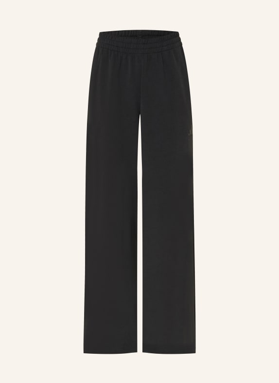 adidas Tepláky SOFT LUX STRAIGHT LEG ČERNÁ