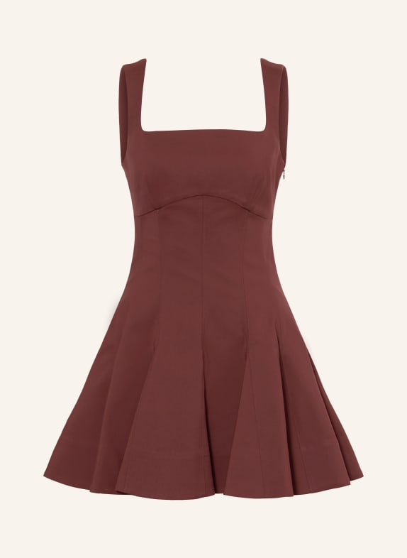 SIMKHAI Šaty EMSLIE TMAVĚ HNĚDÁ