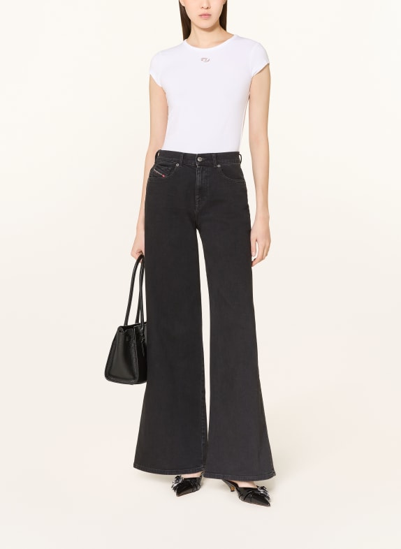 DIESEL Flared Jeans 1978 D-AKEMI 02